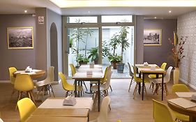 Hotel Hispano